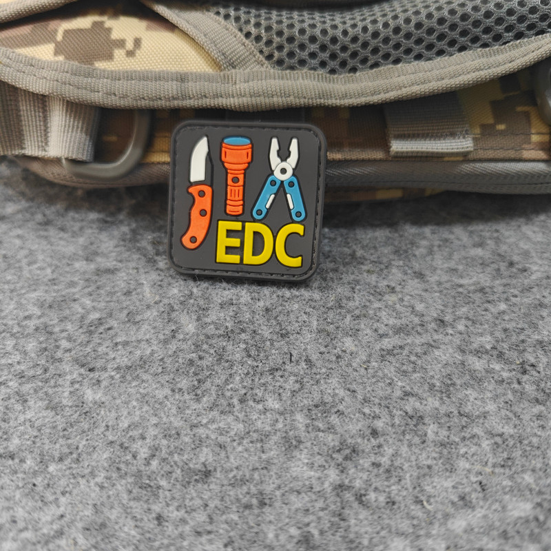 Edc Carry Kit - 2026 Nuove Patch in PVC, Distintivi